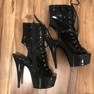 Pleaser Black 6” Delight Stripper Boots